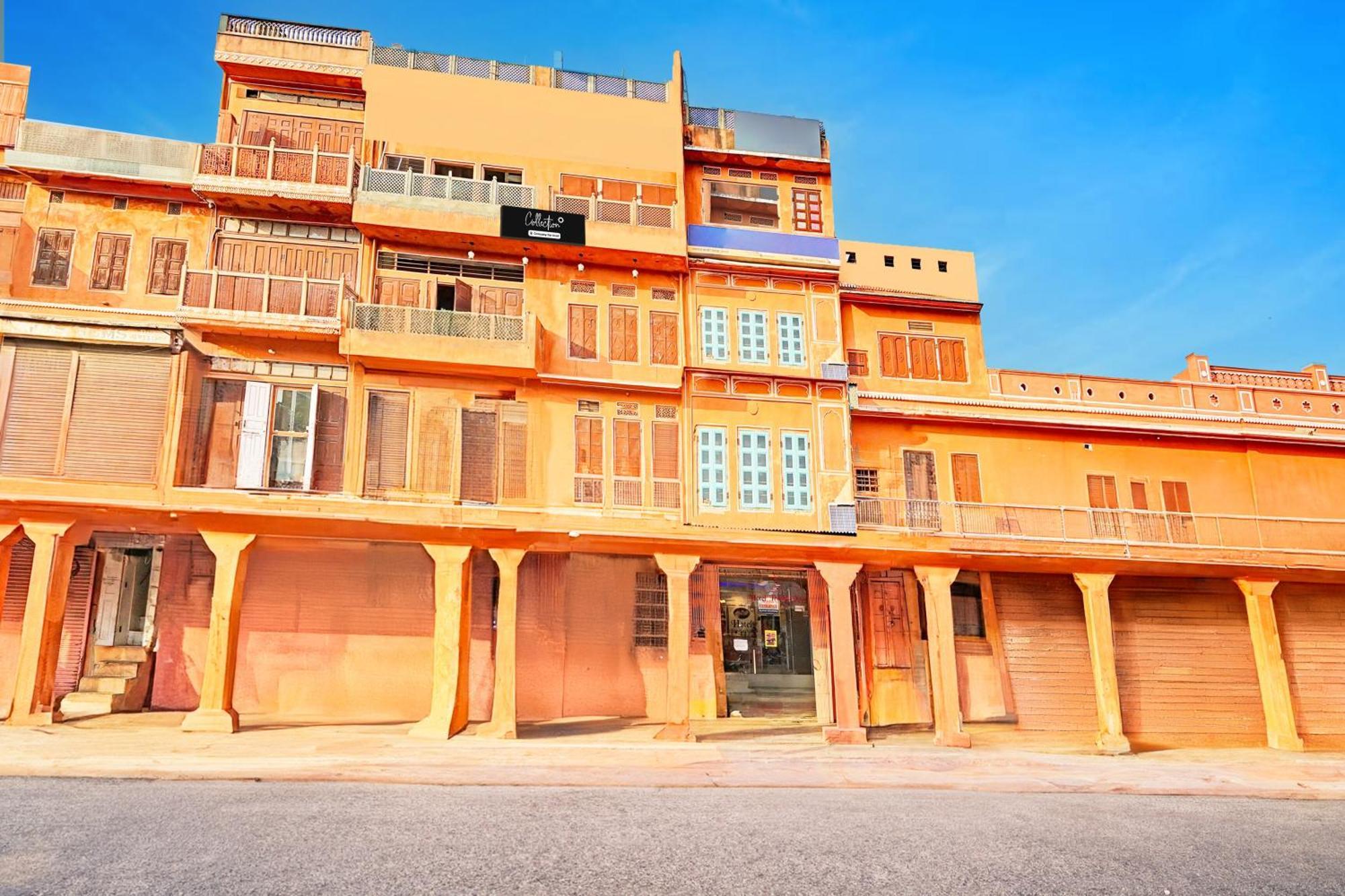 Отель Super Collection O Ramganj Near Hawa Mahal Джапур Экстерьер фото